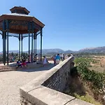 Sofia Center روندا