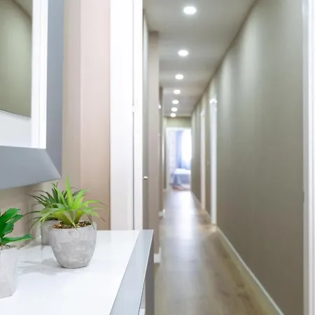 Apartment Sofia Center Ronda
